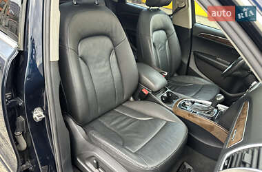 Позашляховик / Кросовер Audi Q5 2010 в 