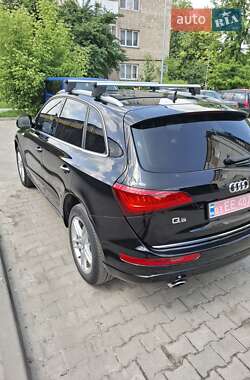 Внедорожник / Кроссовер Audi Q5 2016 в 