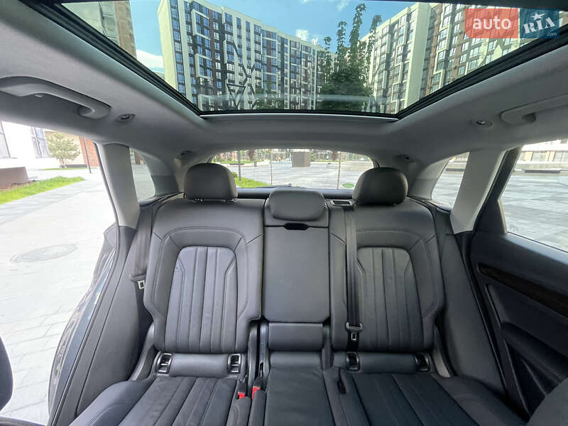 Внедорожник / Кроссовер Audi Q5 2019 в Ивано-Франковске