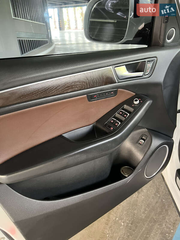 Внедорожник / Кроссовер Audi Q5 2015 в Харькове