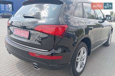 Позашляховик / Кросовер Audi Q5 2016 в 