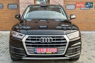 Внедорожник / Кроссовер Audi Q5 2020 в 