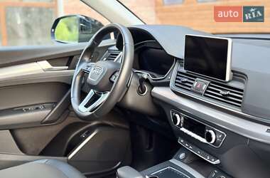 Внедорожник / Кроссовер Audi Q5 2020 в 