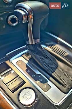 Позашляховик / Кросовер Audi Q5 2013 в 