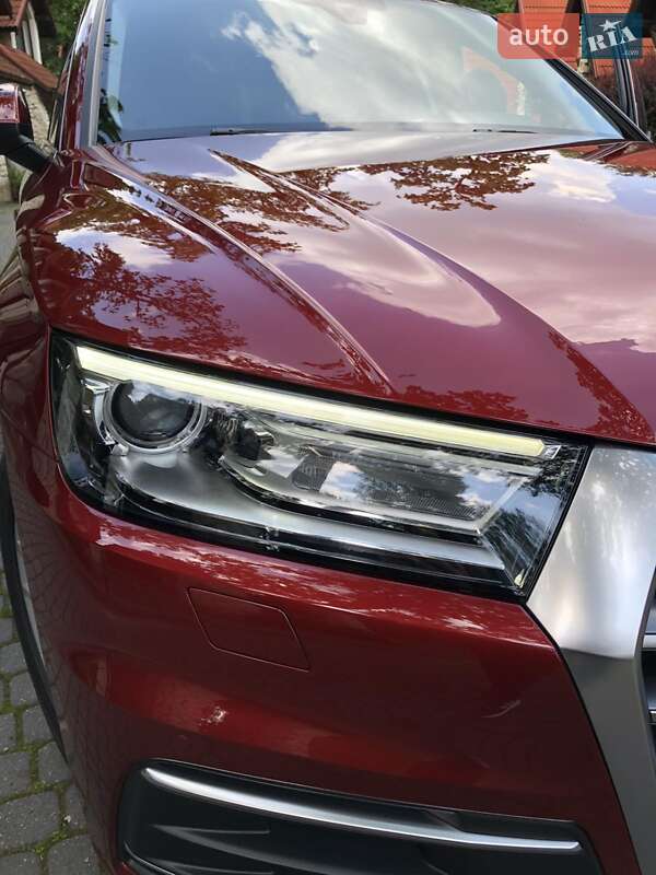 Внедорожник / Кроссовер Audi Q5 2020 в Львове