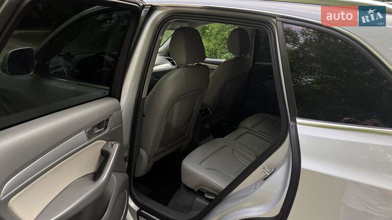Внедорожник / Кроссовер Audi Q5 2014 в Киеве