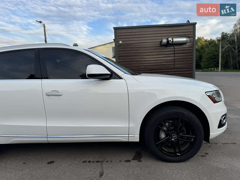 Позашляховик / Кросовер Audi Q5 2017 в Умані