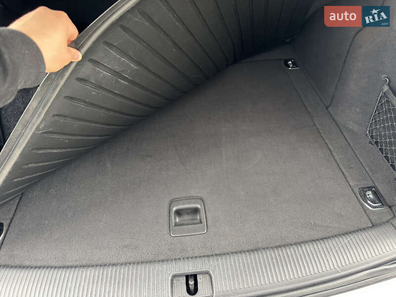 Позашляховик / Кросовер Audi Q5 2017 в Умані