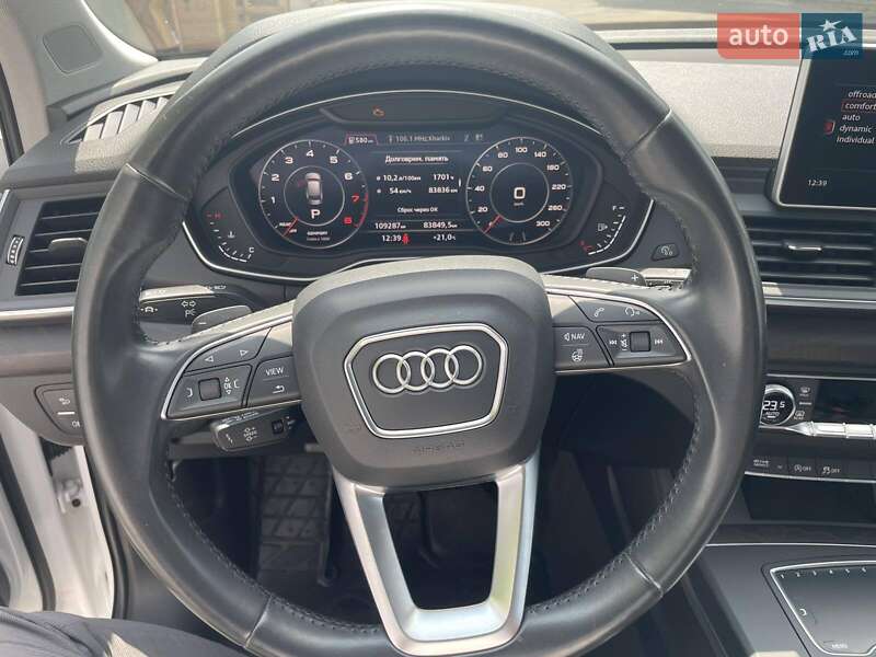 Позашляховик / Кросовер Audi Q5 2018 в Харкові
