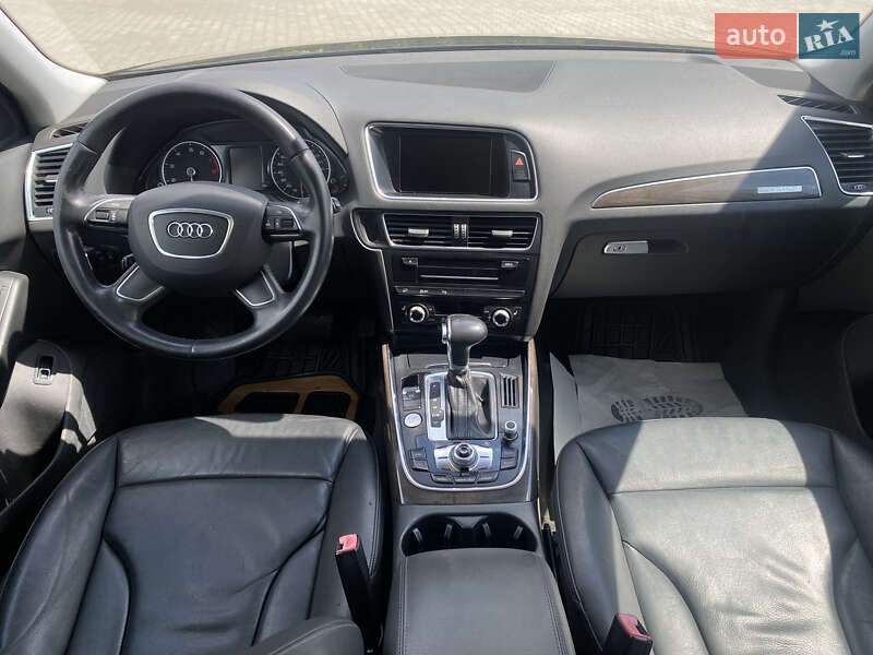 Внедорожник / Кроссовер Audi Q5 2013 в Луцке
