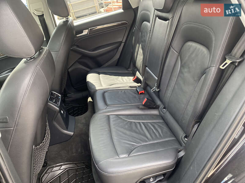 Внедорожник / Кроссовер Audi Q5 2013 в Луцке