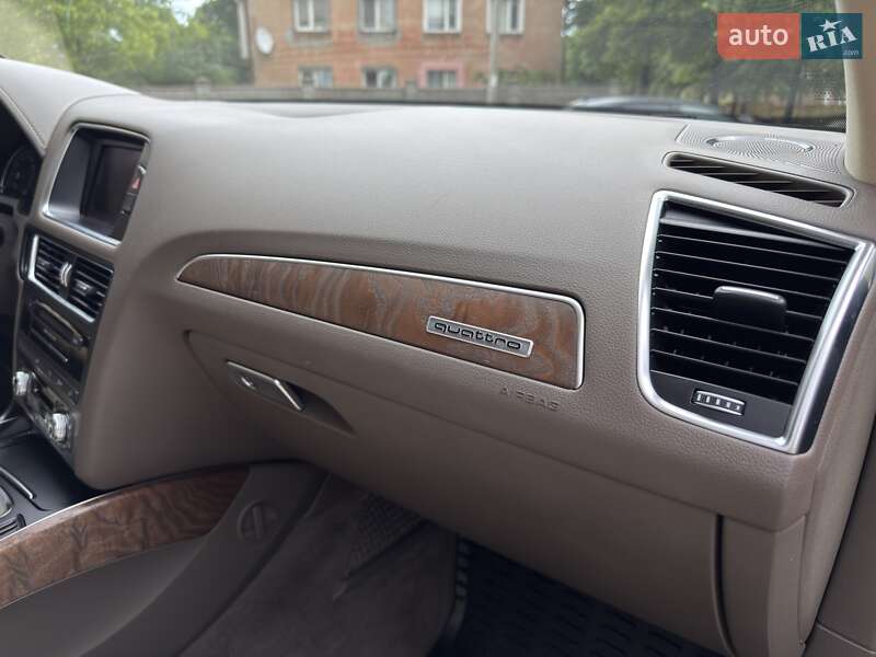Внедорожник / Кроссовер Audi Q5 2012 в Ровно