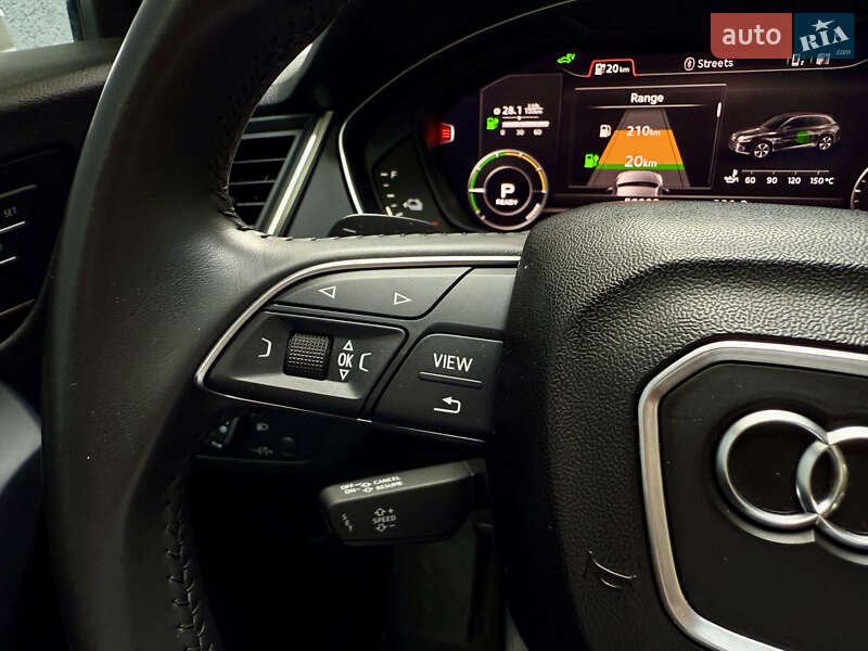 Позашляховик / Кросовер Audi Q5 2020 в Рівному