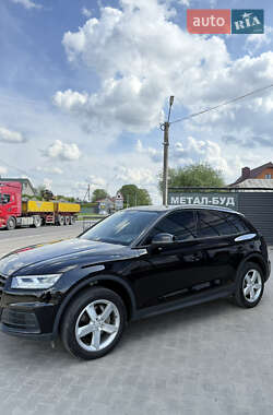 Внедорожник / Кроссовер Audi Q5 2019 в 