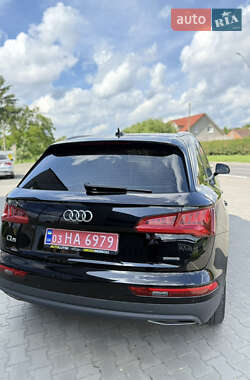 Внедорожник / Кроссовер Audi Q5 2019 в 