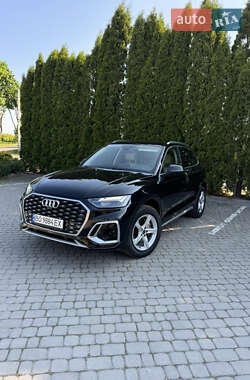 Позашляховик / Кросовер Audi Q5 2023 в Тернополі