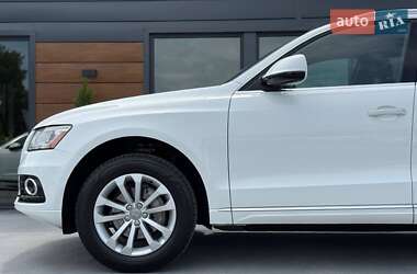Внедорожник / Кроссовер Audi Q5 2015 в 