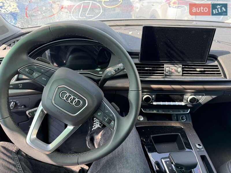 Позашляховик / Кросовер Audi Q5 2024 в Мукачевому