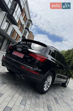 Внедорожник / Кроссовер Audi Q5 2015 в 