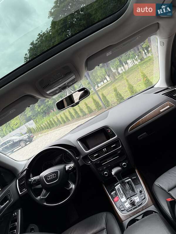 Позашляховик / Кросовер Audi Q5 2015 в Костопілі