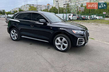 Позашляховик / Кросовер Audi Q5 2021 в Одесі
