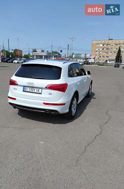 Внедорожник / Кроссовер Audi Q5 2011 в 