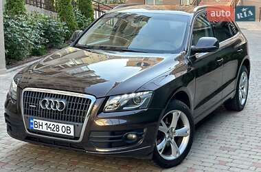 Внедорожник / Кроссовер Audi Q5 2012 в 