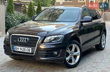 Внедорожник / Кроссовер Audi Q5 2012 в 