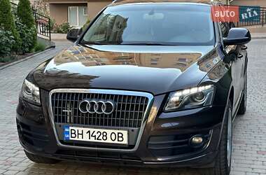 Внедорожник / Кроссовер Audi Q5 2012 в 