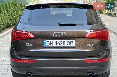 Внедорожник / Кроссовер Audi Q5 2012 в 