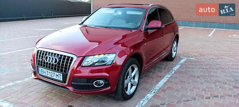 Внедорожник / Кроссовер Audi Q5 2009 в 