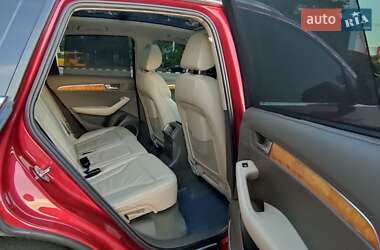 Внедорожник / Кроссовер Audi Q5 2009 в 