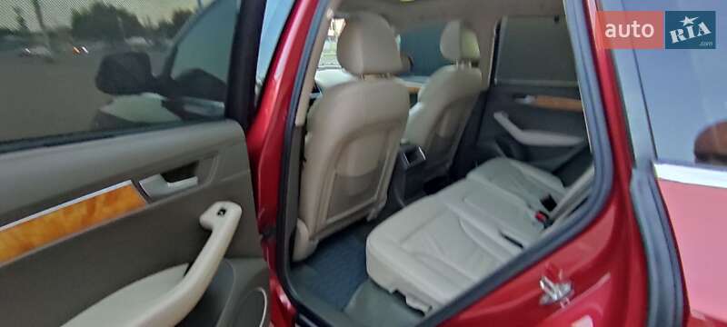 Внедорожник / Кроссовер Audi Q5 2009 в Одессе
