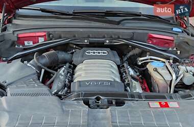 Внедорожник / Кроссовер Audi Q5 2009 в 