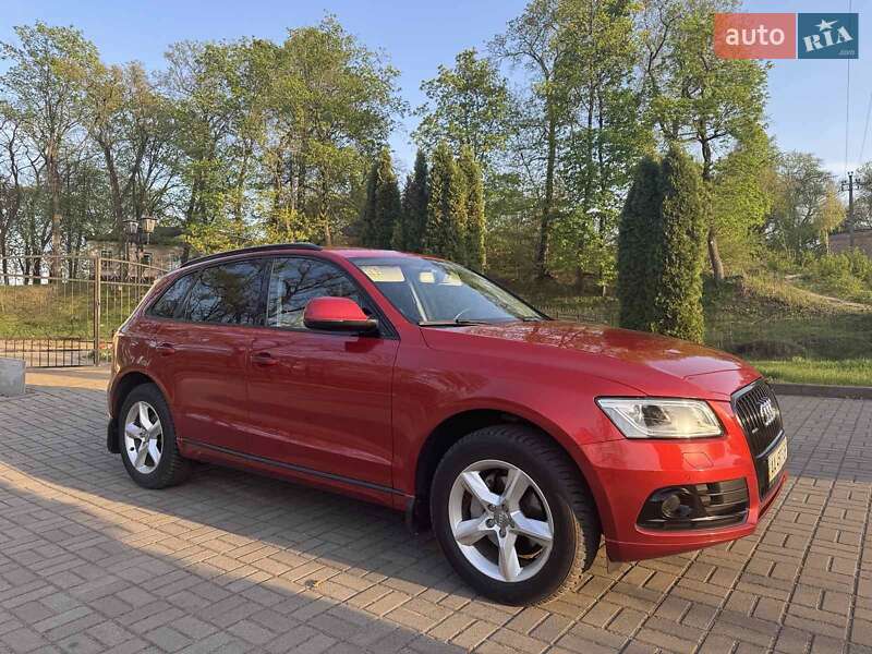 Внедорожник / Кроссовер Audi Q5 2015 в Прилуках