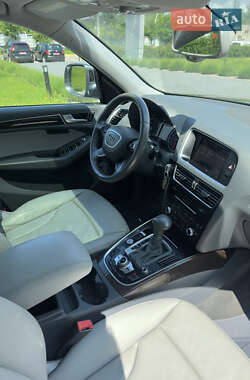 Внедорожник / Кроссовер Audi Q5 2014 в 