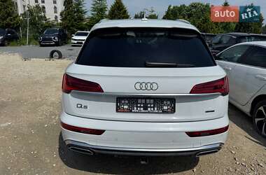 Позашляховик / Кросовер Audi Q5 2023 в 