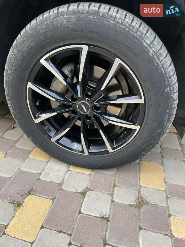Внедорожник / Кроссовер Audi Q5 2014 в Черновцах