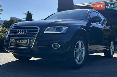 Внедорожник / Кроссовер Audi Q5 2012 в 