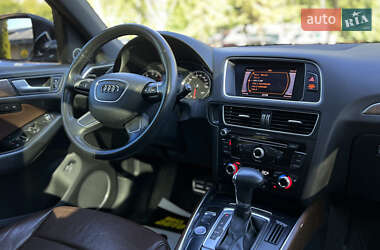 Внедорожник / Кроссовер Audi Q5 2012 в 