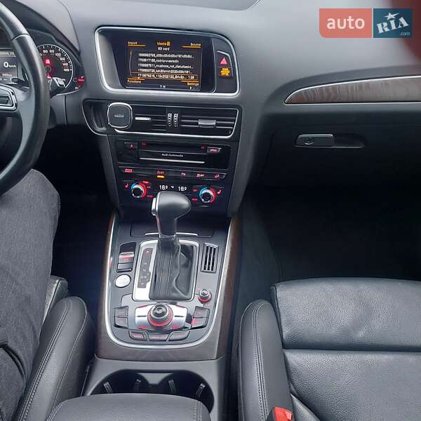 Внедорожник / Кроссовер Audi Q5 2015 в Львове