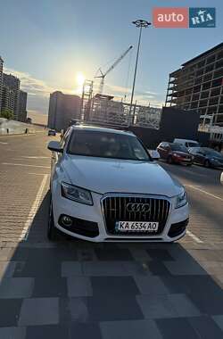 Внедорожник / Кроссовер Audi Q5 2015 в 