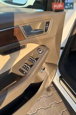 Внедорожник / Кроссовер Audi Q5 2015 в 