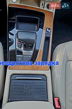 Позашляховик / Кросовер Audi Q5 2021 в 