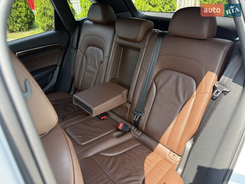 Позашляховик / Кросовер Audi Q5 2014 в Львові