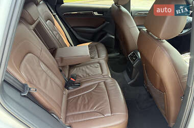 Позашляховик / Кросовер Audi Q5 2014 в 