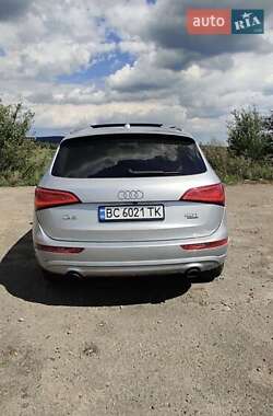 Внедорожник / Кроссовер Audi Q5 2016 в 