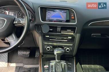 Внедорожник / Кроссовер Audi Q5 2016 в 