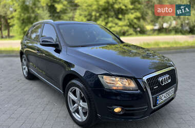 Внедорожник / Кроссовер Audi Q5 2009 в 