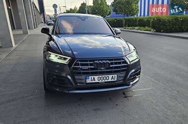 Внедорожник / Кроссовер Audi Q5 2019 в 